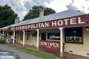 Cosmopolitan Hotel, Trentham